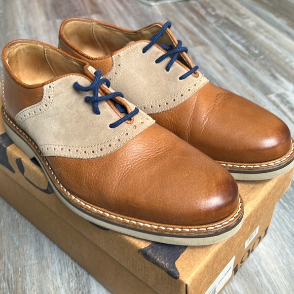1901 Saddle Oxfords size 7 medium - Picture 1 of 4